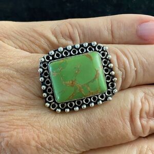 Sterling Silver Green Turquoise / Variscite Statement Ring – Size 7.75 – 9.1g